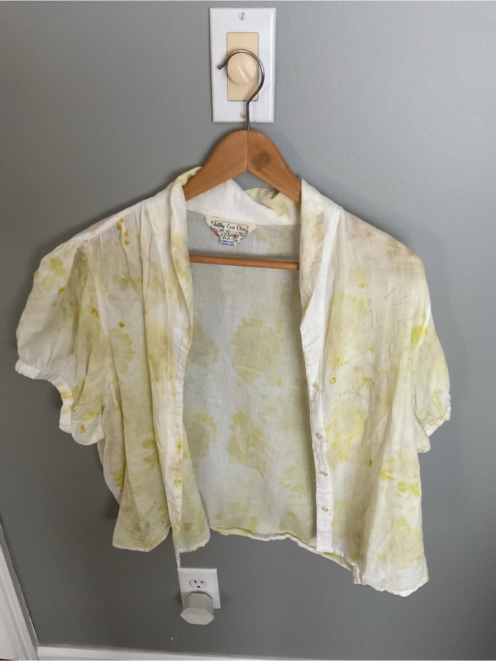 April Cornell White and Pale Yellow Watercolor-Print Button Front Top